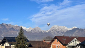 Riverbank - Mountain view Radovljica